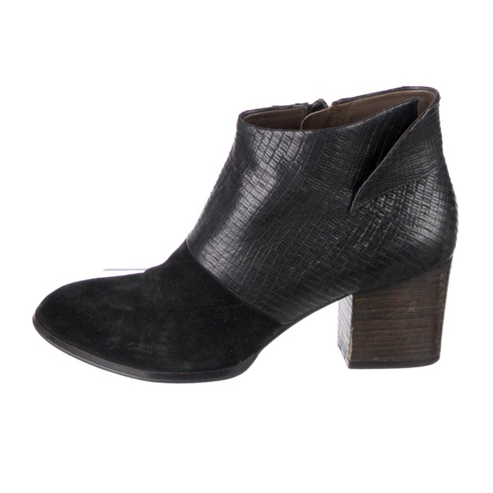 •COLICO• Leather Animal Print Boots | Size: 8